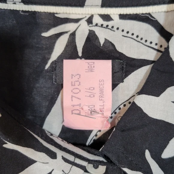 Talbots (Women's MP) Long sleeve Button down Semi-sheer "Tropical Panther" Top - Picture 9 of 11